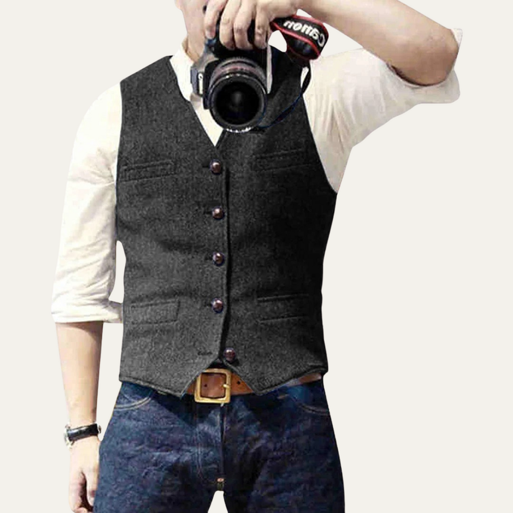 The St. Andrews Men's Elegant Button Up Vintage Vest - Image 5