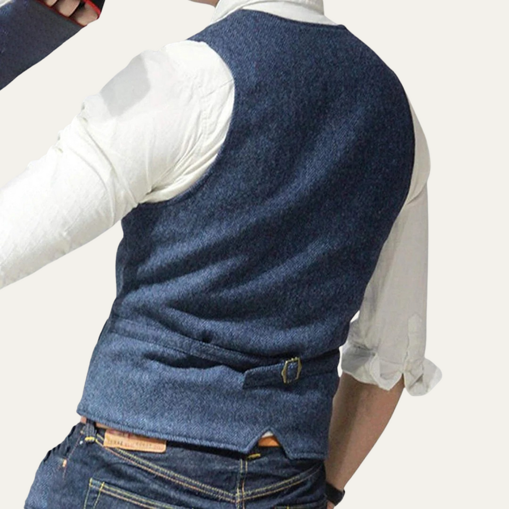 The St. Andrews Men's Elegant Button Up Vintage Vest - Image 15