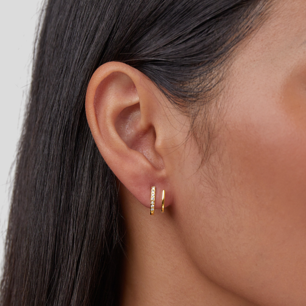 Aurielle | Women’s Crystal Accent Hoop Earrings | Open Hoop Pavé Detail Everyday Wear-Earrings-Eltrendio