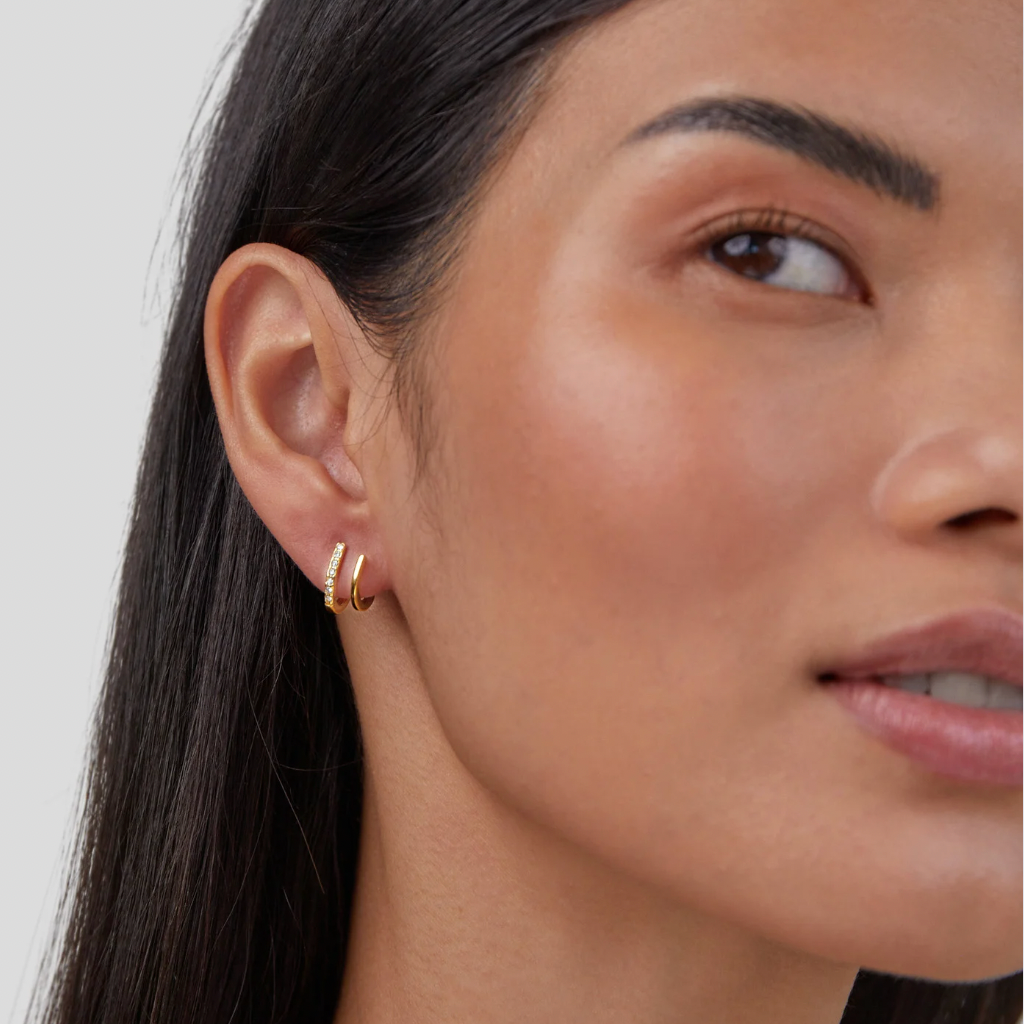 Aurielle | Women’s Crystal Accent Hoop Earrings | Open Hoop Pavé Detail Everyday Wear-Earrings-Eltrendio