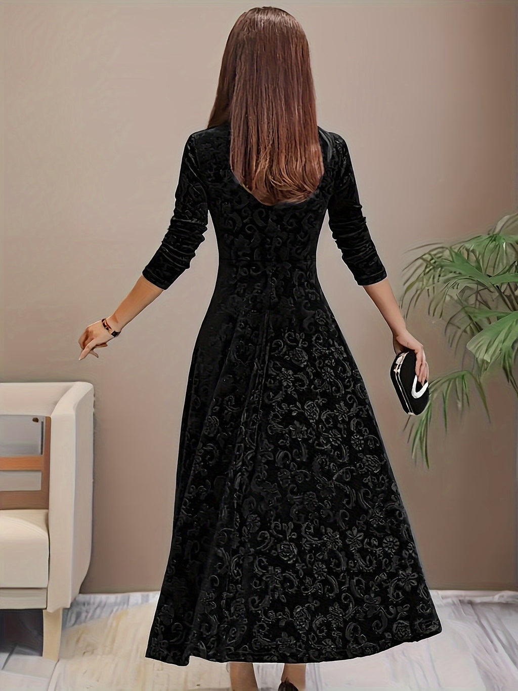 Charlotte | Women's Square-Neck Midi Dress | Floral Embossed · Eltrendio