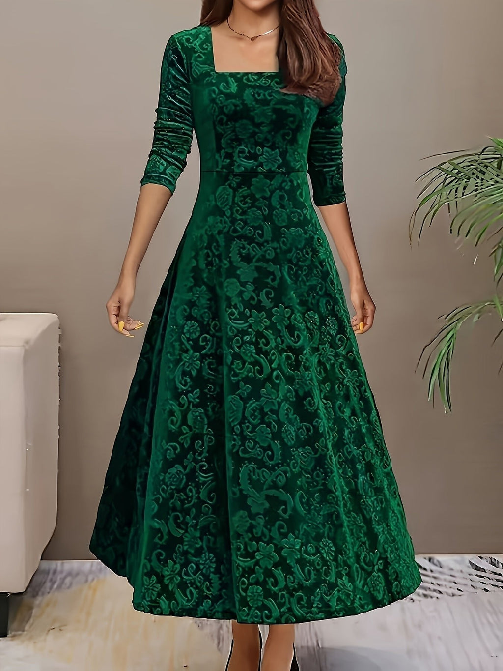 Charlotte | Women's Square-Neck Midi Dress | Floral Embossed · Eltrendio