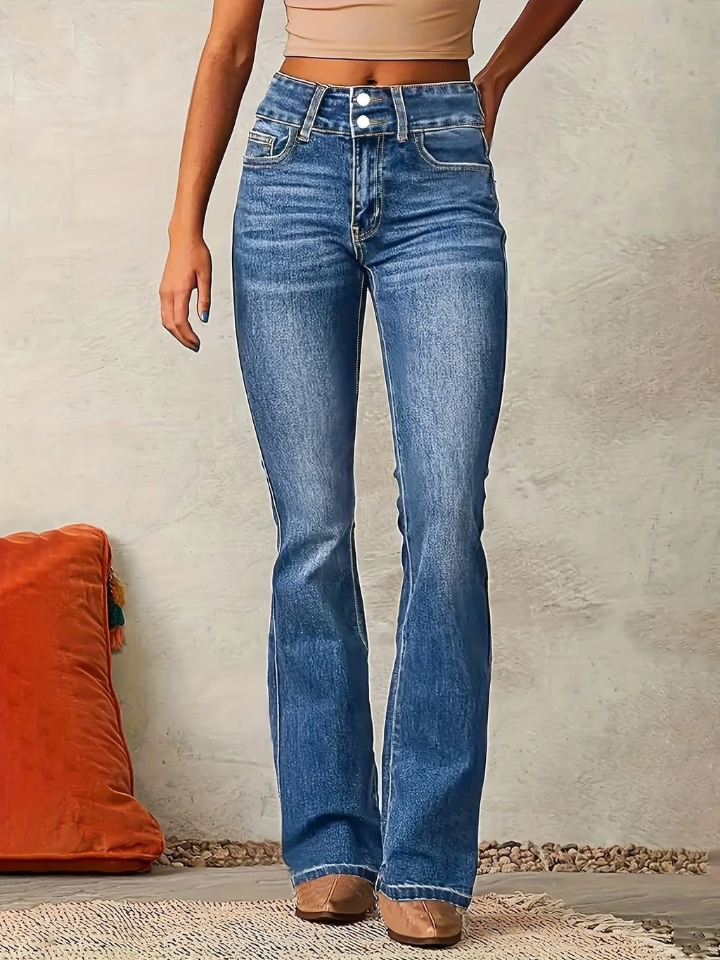 Freya | Women's Flare Jeans | High-Waist · Eltrendio