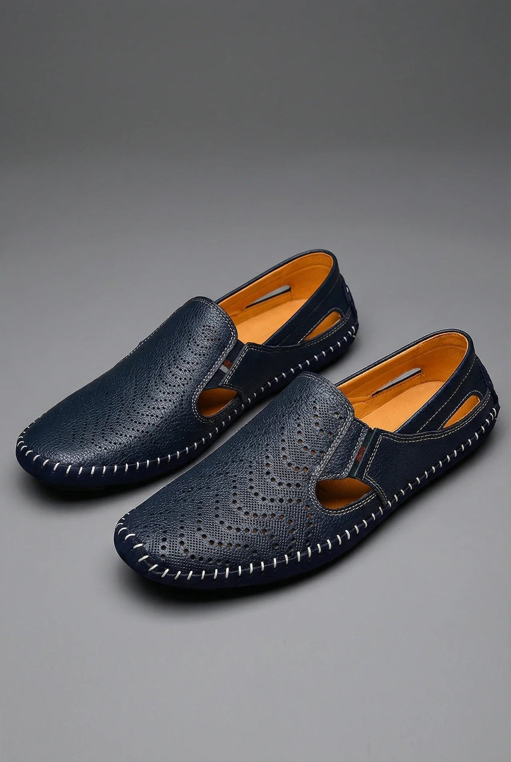 Grayson | Men's Perforated Slip-On Low Profile Casual Footwear | Loafers · Eltrendio