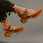 Heidi | Women's Clogs | Ankle Strap · Eltrendio