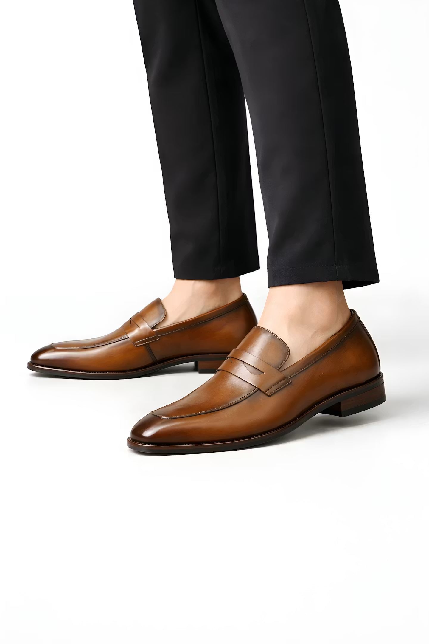 Nathan | Men's Slip-On Moc Toe Low Profile Casual Footwear | Penny Loafers · Eltrendio