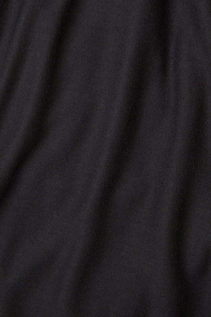 Black Wrap - Image 5