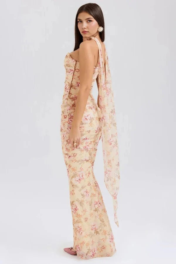 Hailey - Image 17