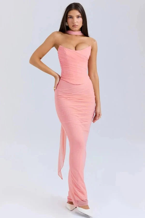 Hailey - Image 22